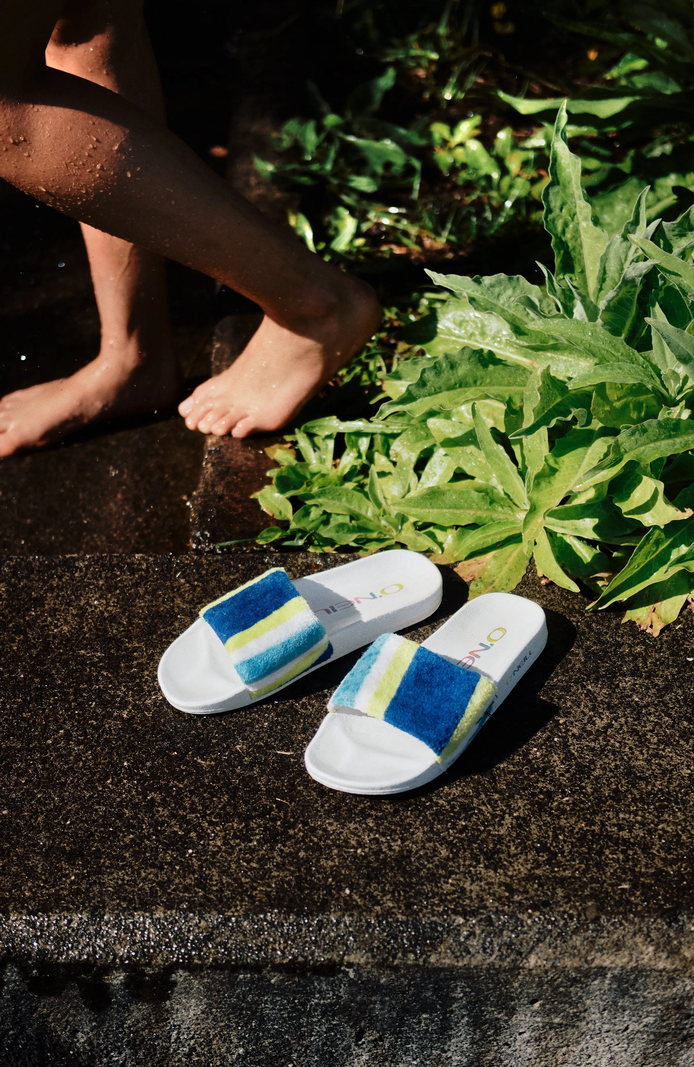 Brights Slides | Blue Towel Stripe