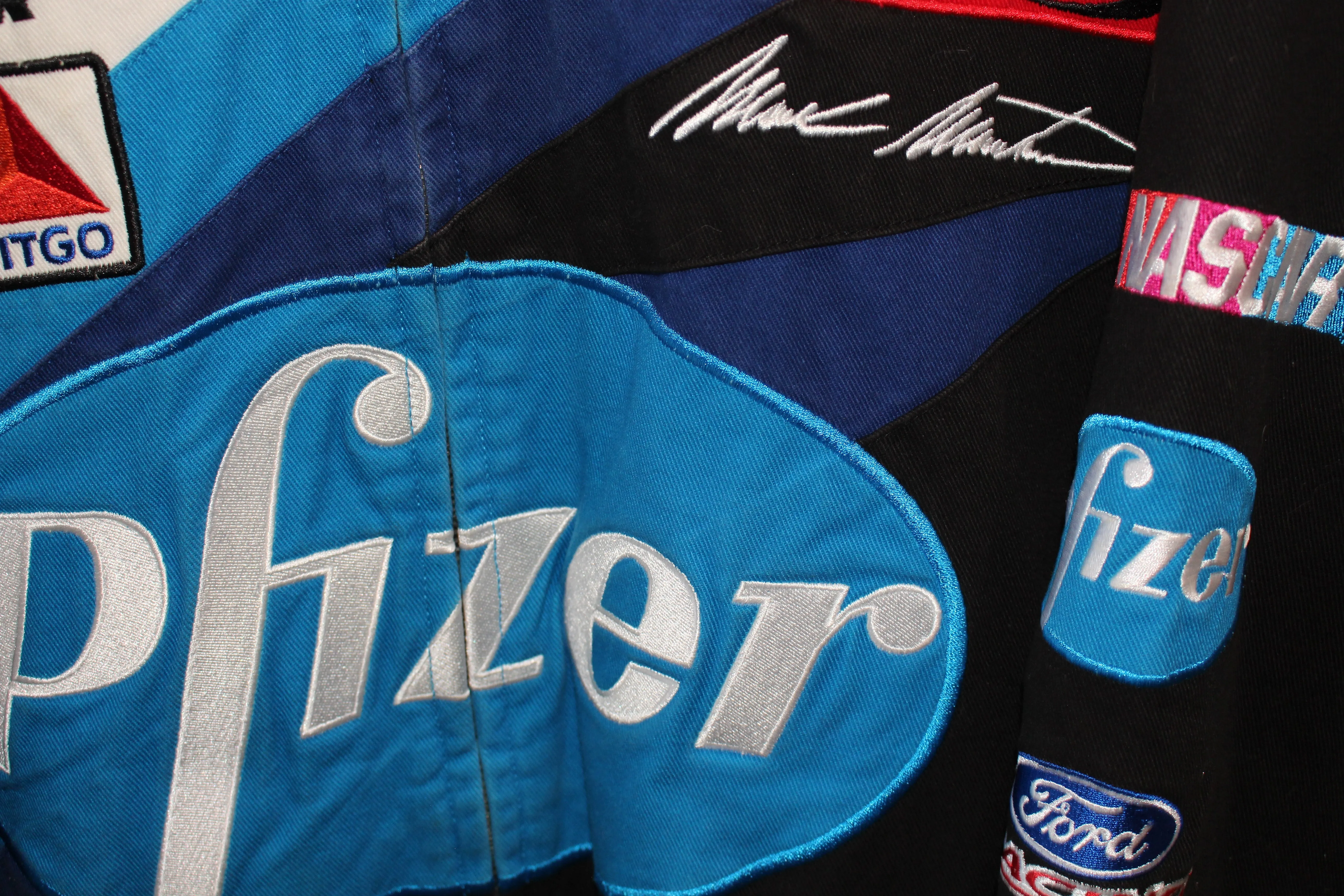 Rare Pfizer Racing NASCAR Mark Martin #6 (XL)