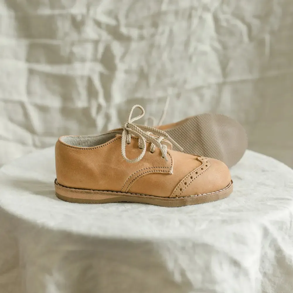 Wing Tip Oxford - Tan